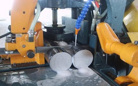 关岭卧式带锯床的送料方式有哪几种？